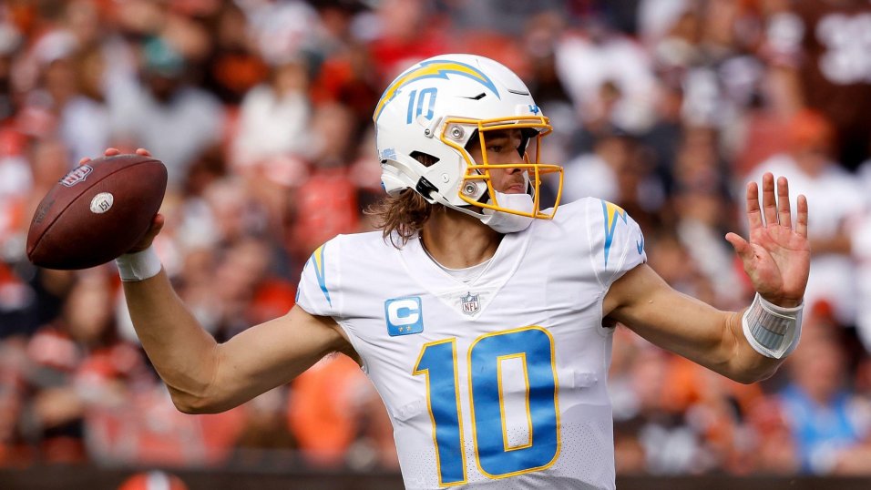 Los Angeles Chargers allekirjoitti uudelleen Justin Herbertin ja rikkoi vuosipalkkaennätyksen